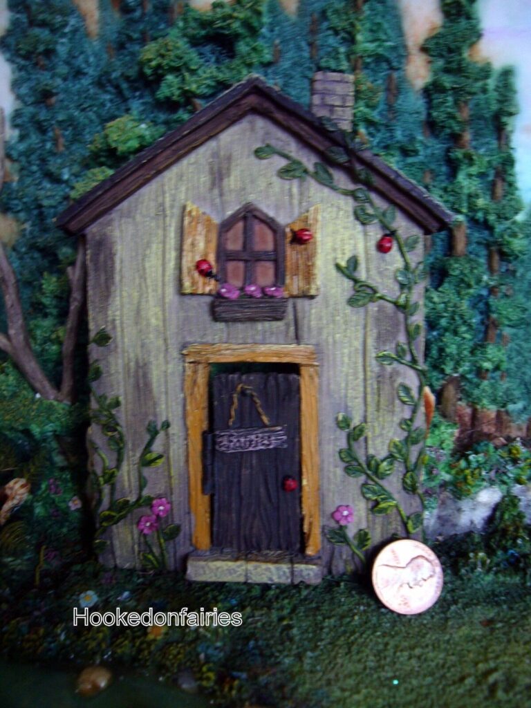 Miniature Ladybug Fairy Door hinged WS 1312 Fairy Garden Dollhouse review